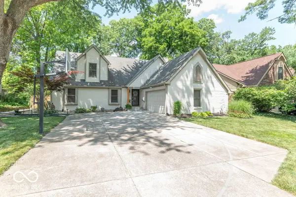 7632 Pinesprings West Drive, Indianapolis, IN 46256