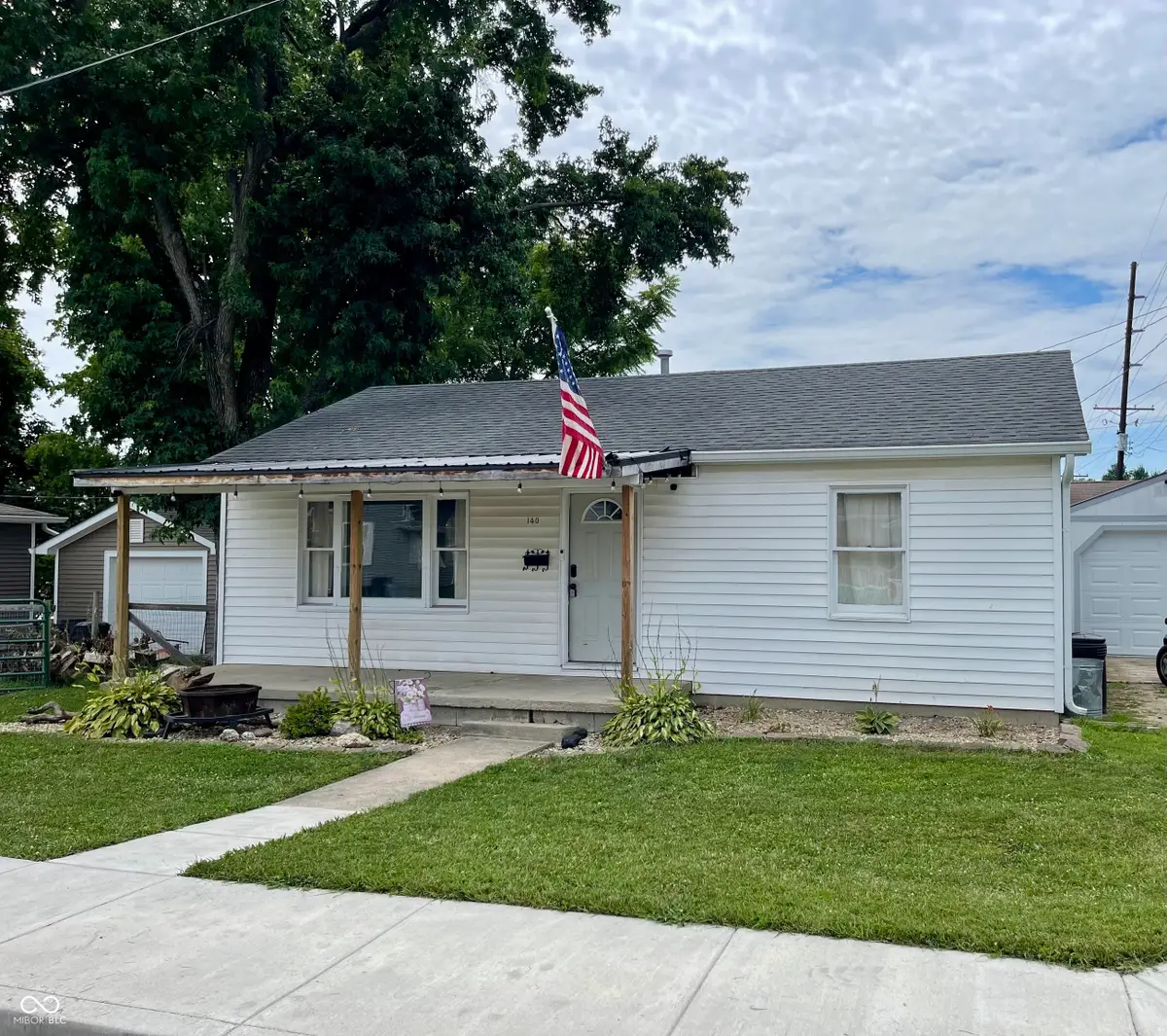 140 N 5th Street, Martinsville, IN 46151 - #1