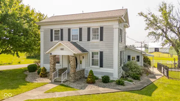 5943 N Wilbur Wright Road, Mooreland, IN 47360