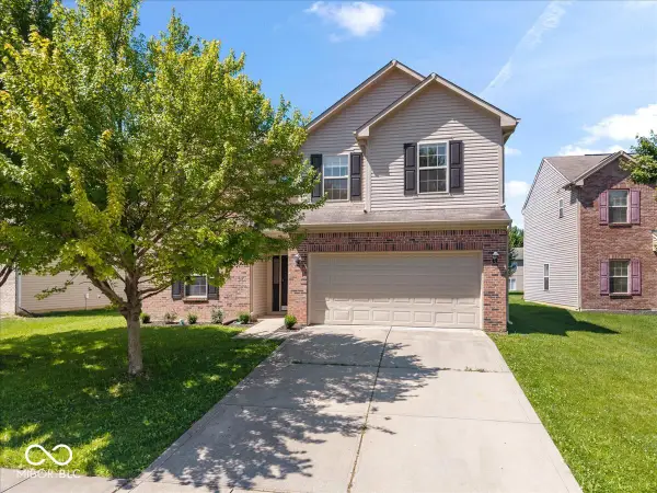 5136 Gray Wood Court, Indianapolis, IN 46235