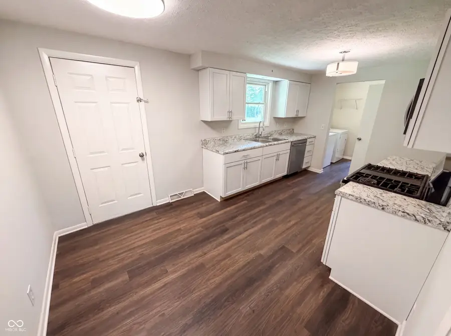 2434 W 67th Street, Indianapolis, IN 46268 - #2