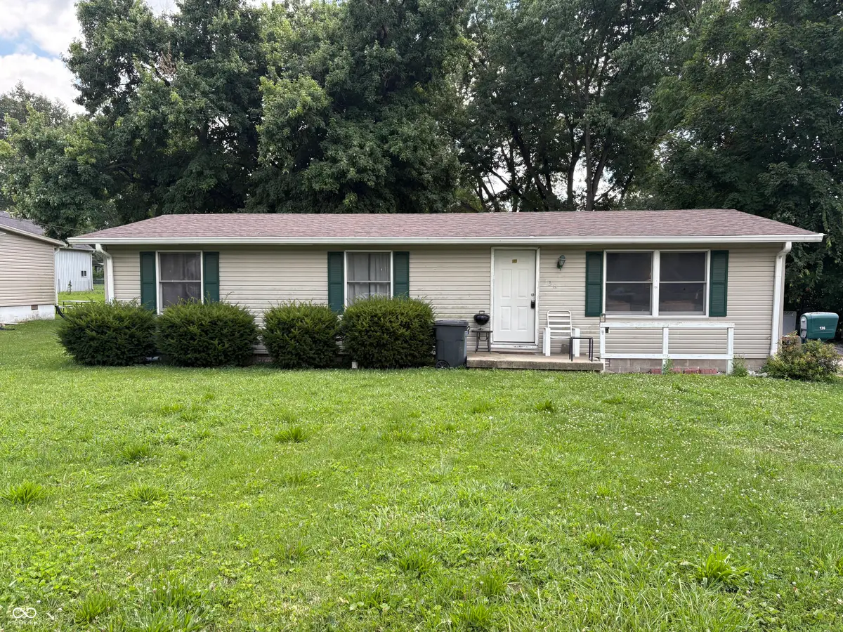 136 W Berry Street, Greencastle, IN 46135 - #1