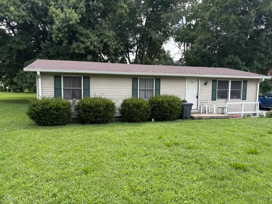 136 W Berry Street, Greencastle, IN 46135 - #2