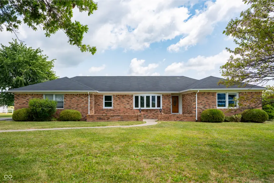 1041 N Us Highway 421, Whitestown, IN 46075 - #2