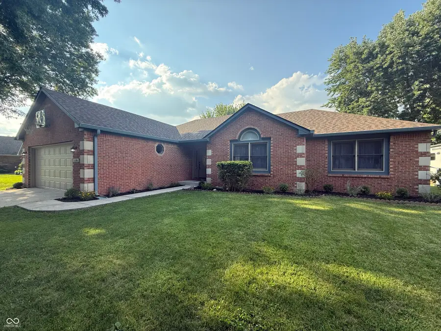118 W Edgewood Avenue, Indianapolis, IN 46217 - #2