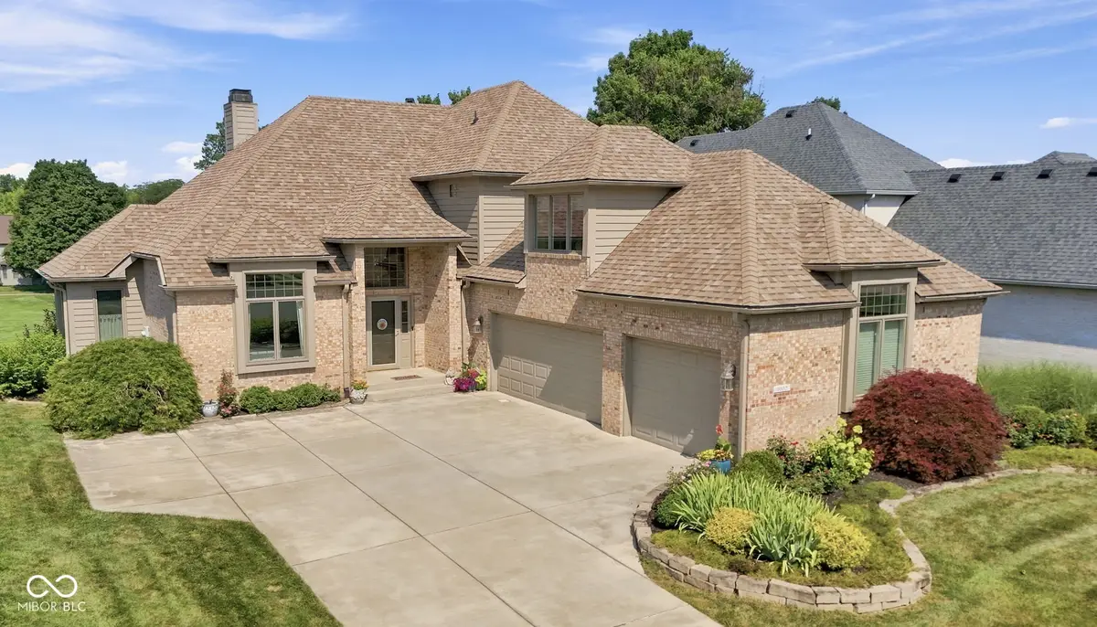 6602 Royal Oakland N, Indianapolis, IN 46236 - #1