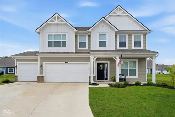 12378 Rooster Court, Noblesville, IN 46060