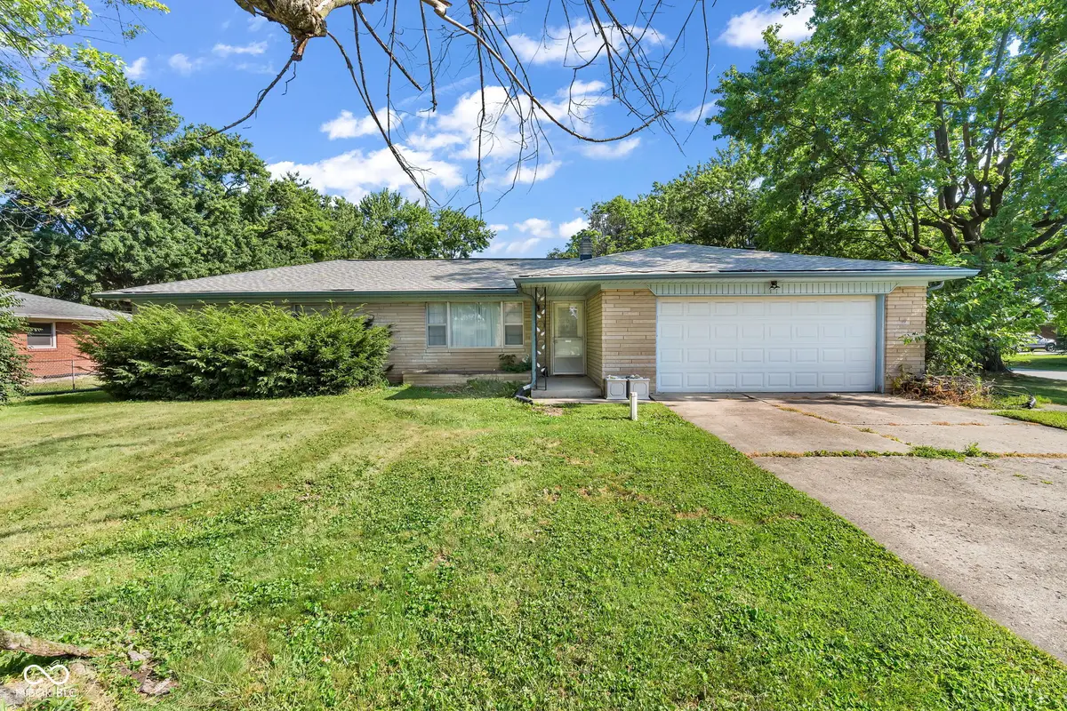 7222 Maple Drive, Avon, IN 46123 - #1
