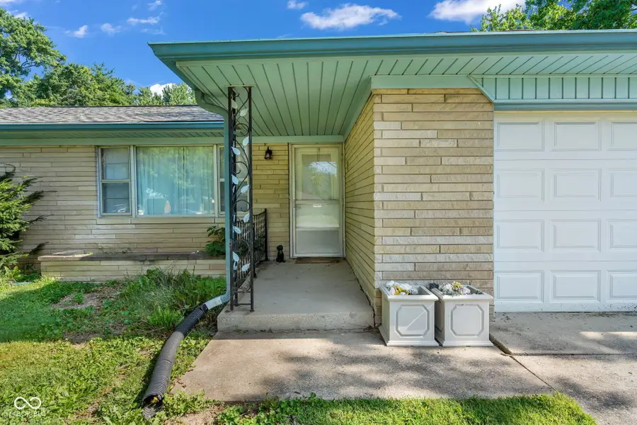 7222 Maple Drive, Avon, IN 46123 - #3
