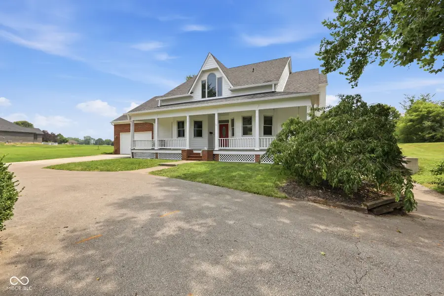 6239 W 600 S, Trafalgar, IN 46181 - #2