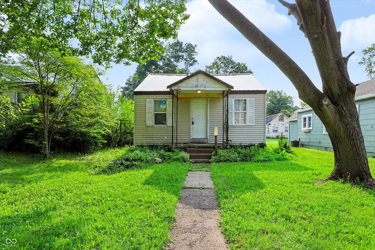 2102 S Biltmore, Muncie, IN 47302 - #1