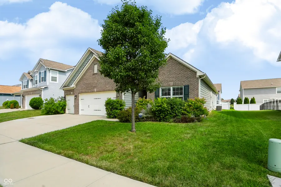 8810 Rowling Way, Indianapolis, IN 46239 - #3