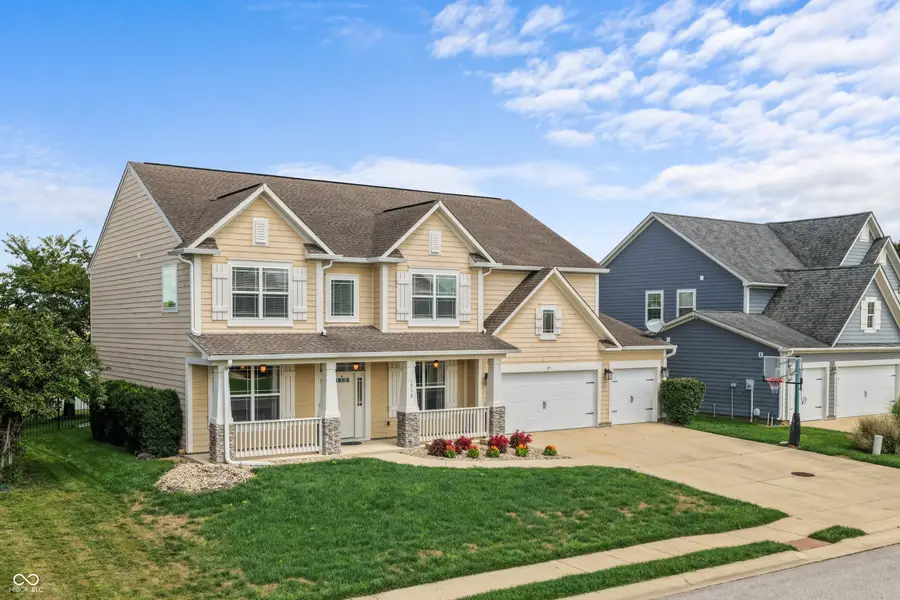 1930 Heathrow Drive, Columbus, IN 47201 - #2