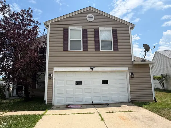 1501 Round Lake Road, Greenwood, IN 46143