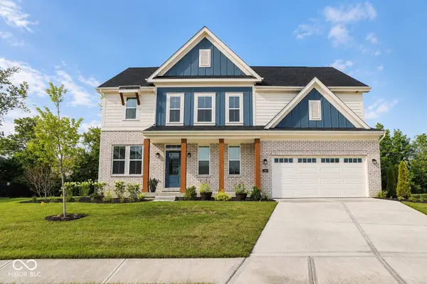 1069 Gatewick Court, Greenwood, IN 46143
