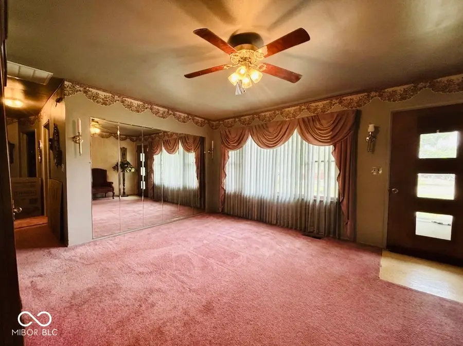 415 E 28th Street, Muncie, IN 47302 - #3