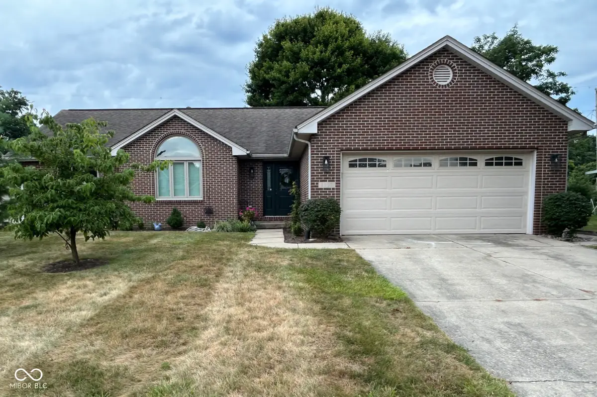 3256 Muriel Place, Columbus, IN 47203 - #1