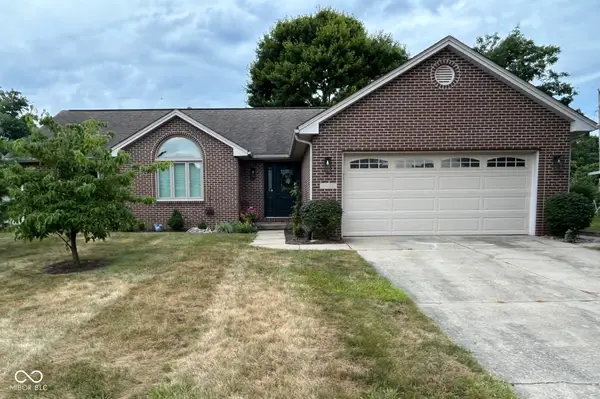 3256 Muriel Place, Columbus, IN 47203