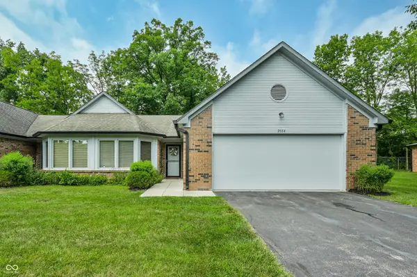 9554 Cadbury Circle, Indianapolis, IN 46260