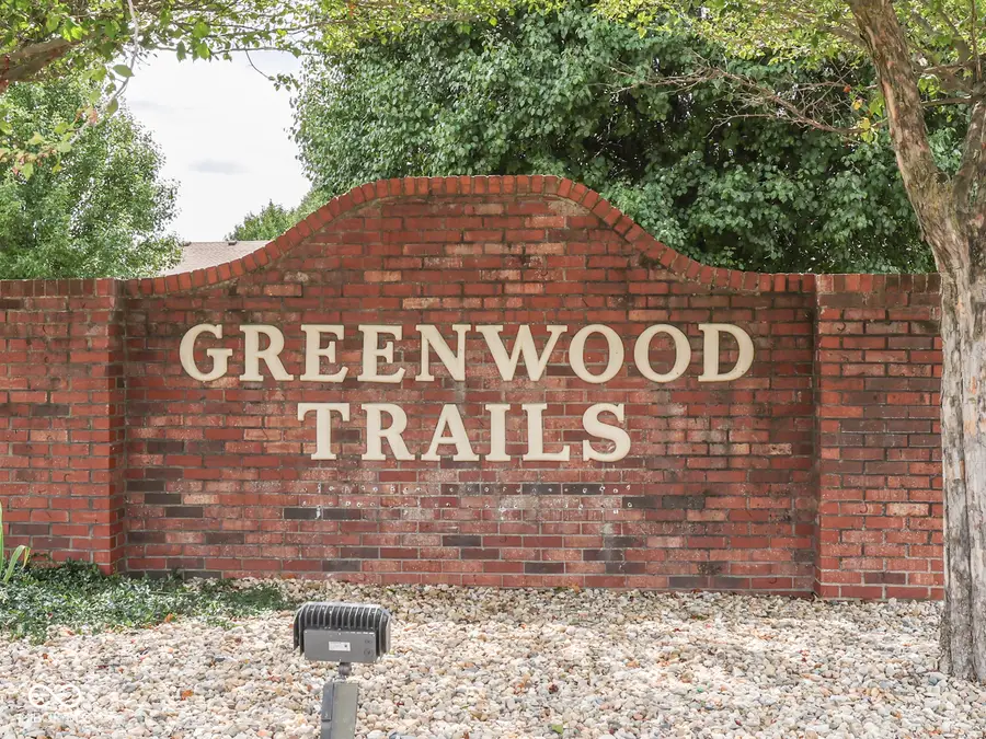 1014 Greenwood Trail E, Greenwood, IN 46142 - #2