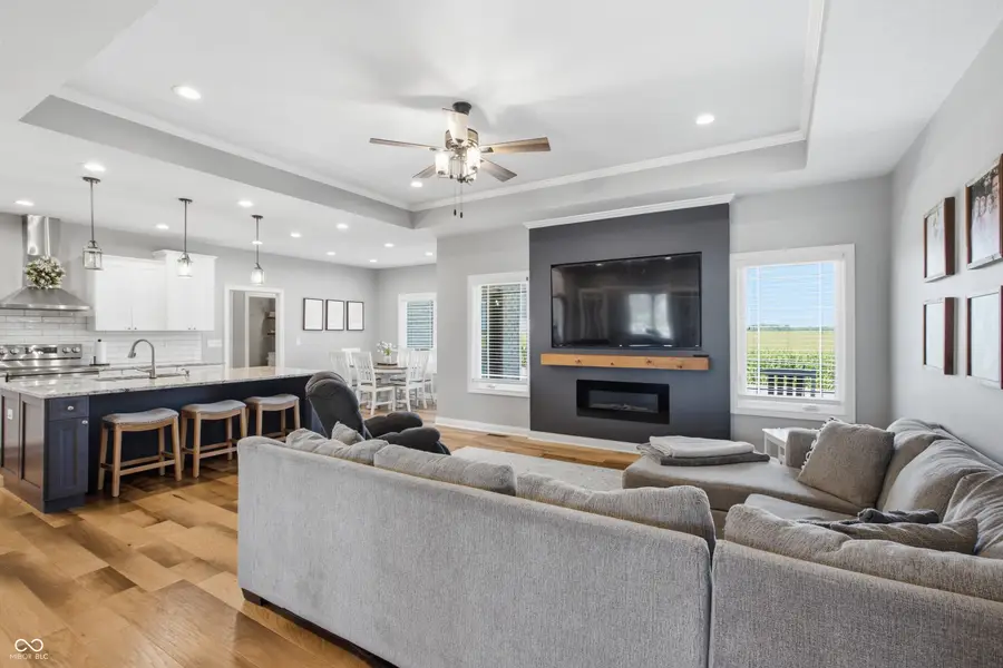 3522 Castlerock Ct., Seymour, IN 47274 - #3