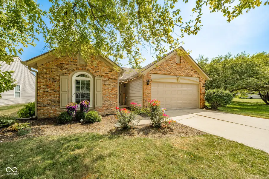 6279 Briargate Drive, Zionsville, IN 46077 - #2