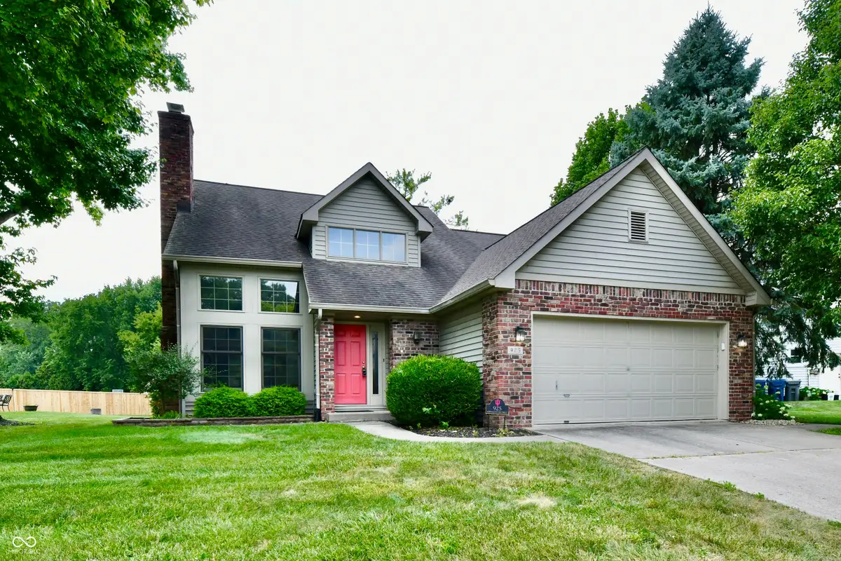 925 N Quiet Bay Circle N, Cicero, IN 46034 - #1