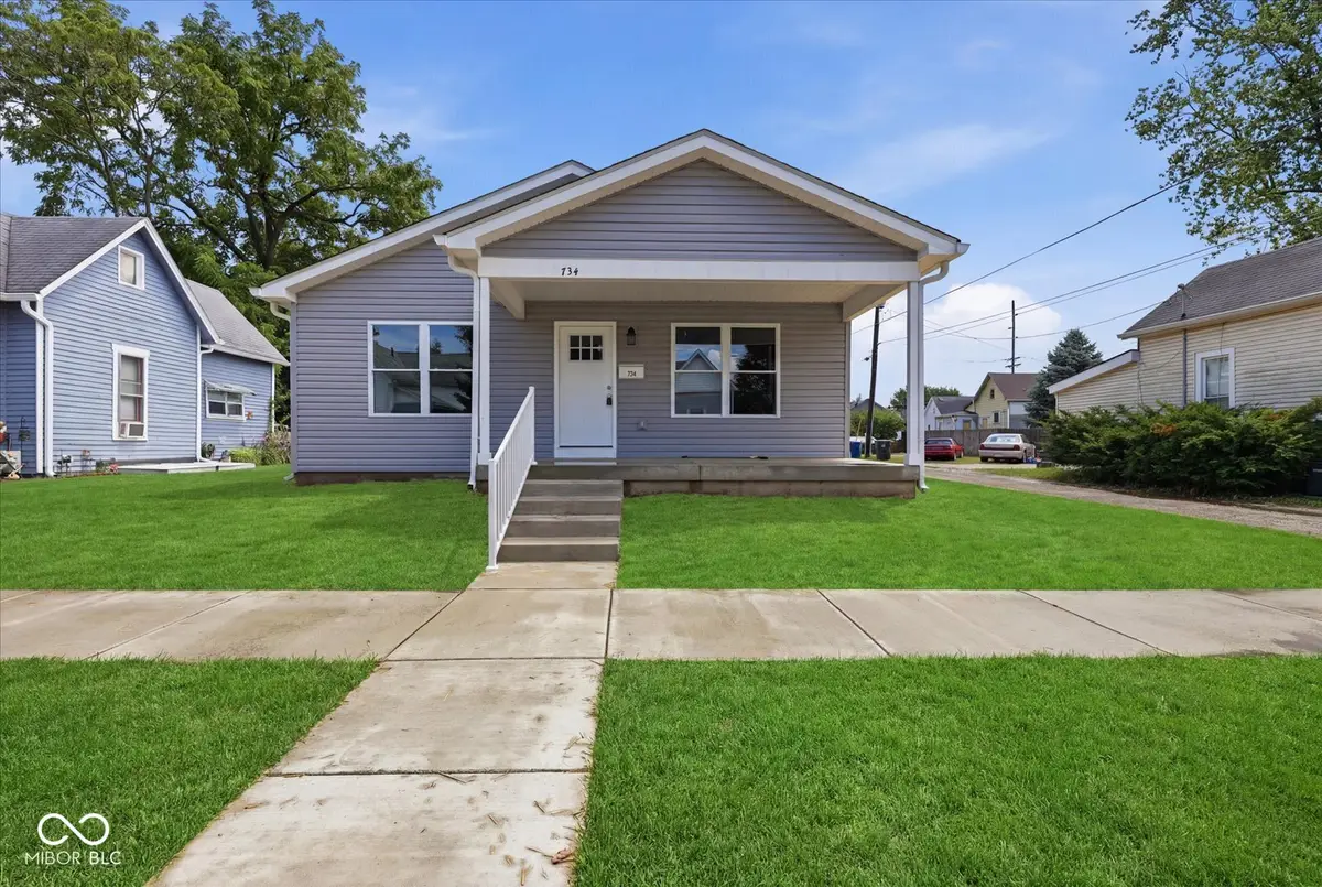 734 Center Street, Shelbyville, IN 46176 - #1