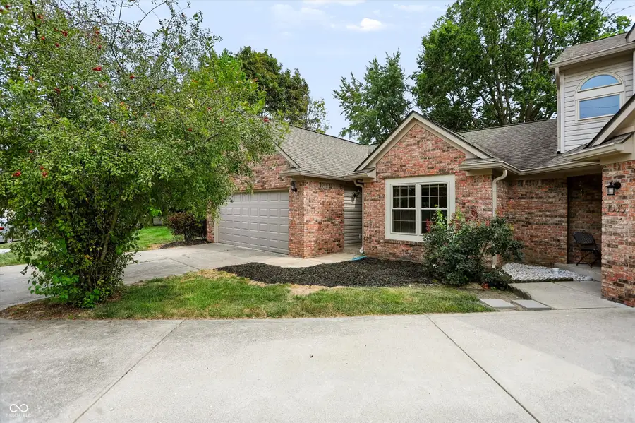 1039 Buffalo Run Way, Indianapolis, IN 46227 - #3