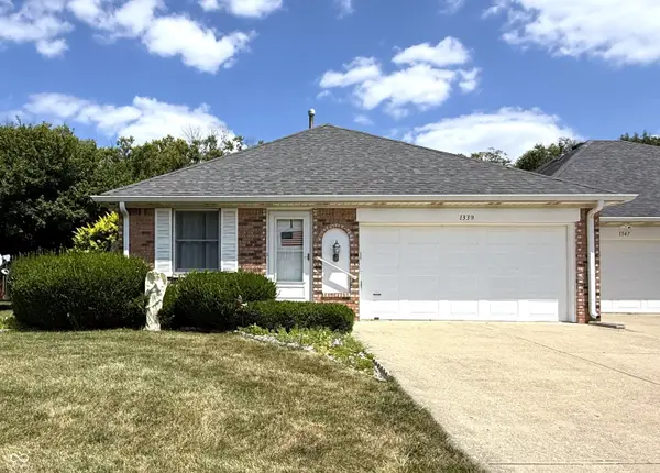 1339 Holiday E, Brownsburg, IN 46112