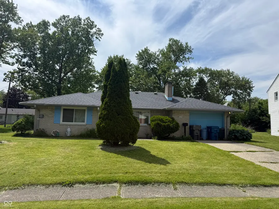 3722 Celtic Drive, Indianapolis, IN 46235 - #2