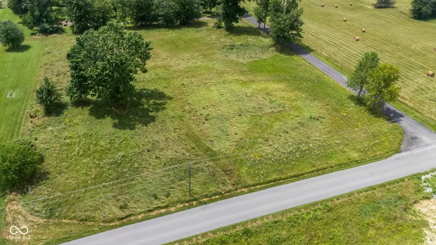 2672 S Lake Road S, Scottsburg, IN 47170 - #2