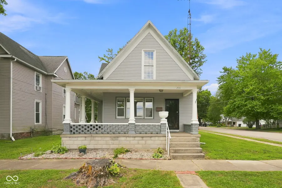 233 N Walnut Street, Cambridge City, IN 47327 - #3