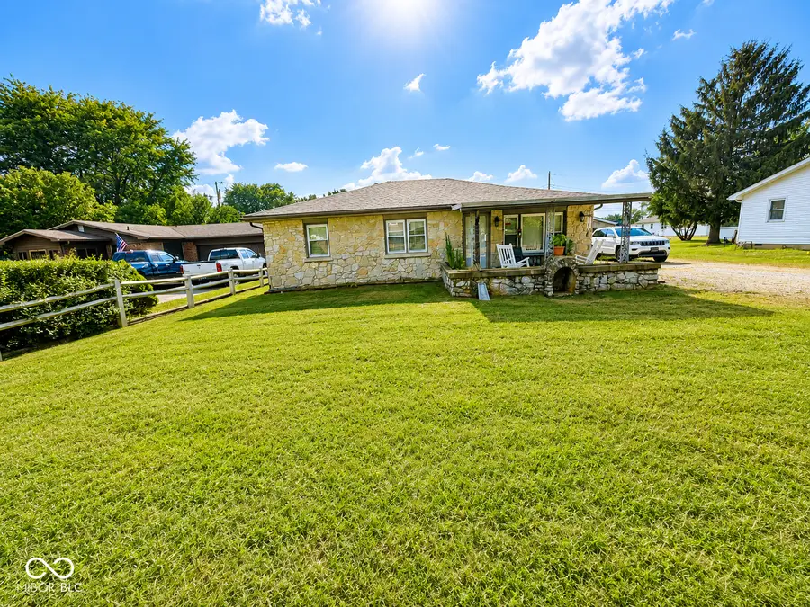 913 S Ireland, Greensburg, IN 47240 - #2