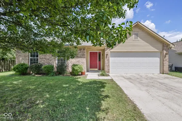 8315 Corinth Place, Indianapolis, IN 46227