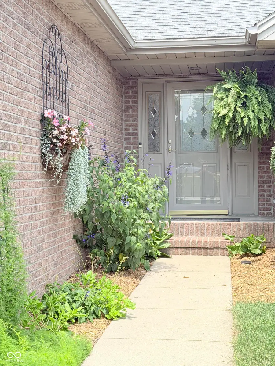 4694 29th Street, Columbus, IN 47203 - #3