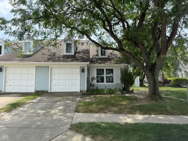 8117 Crook Drive N, Indianapolis, IN 46256