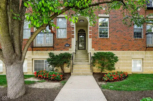 219 N New Jersey Street #219D, Indianapolis, IN 46204