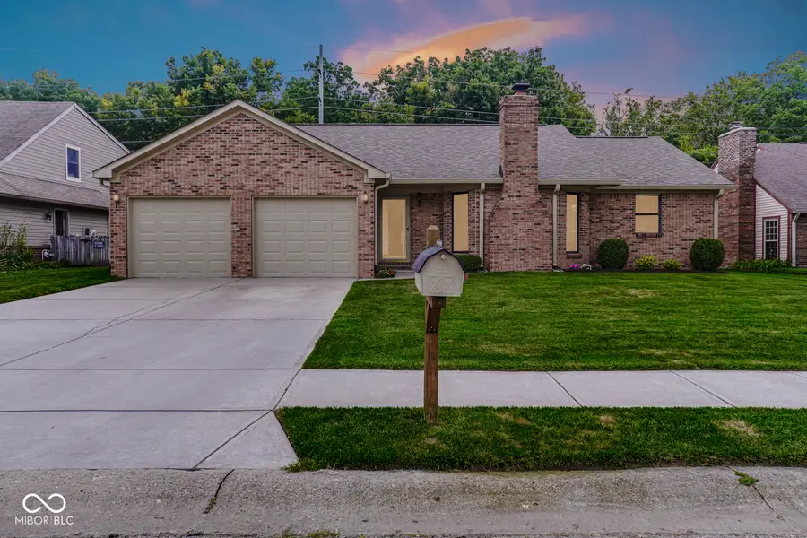943 Johnathan, Plainfield, IN 46168 - #2