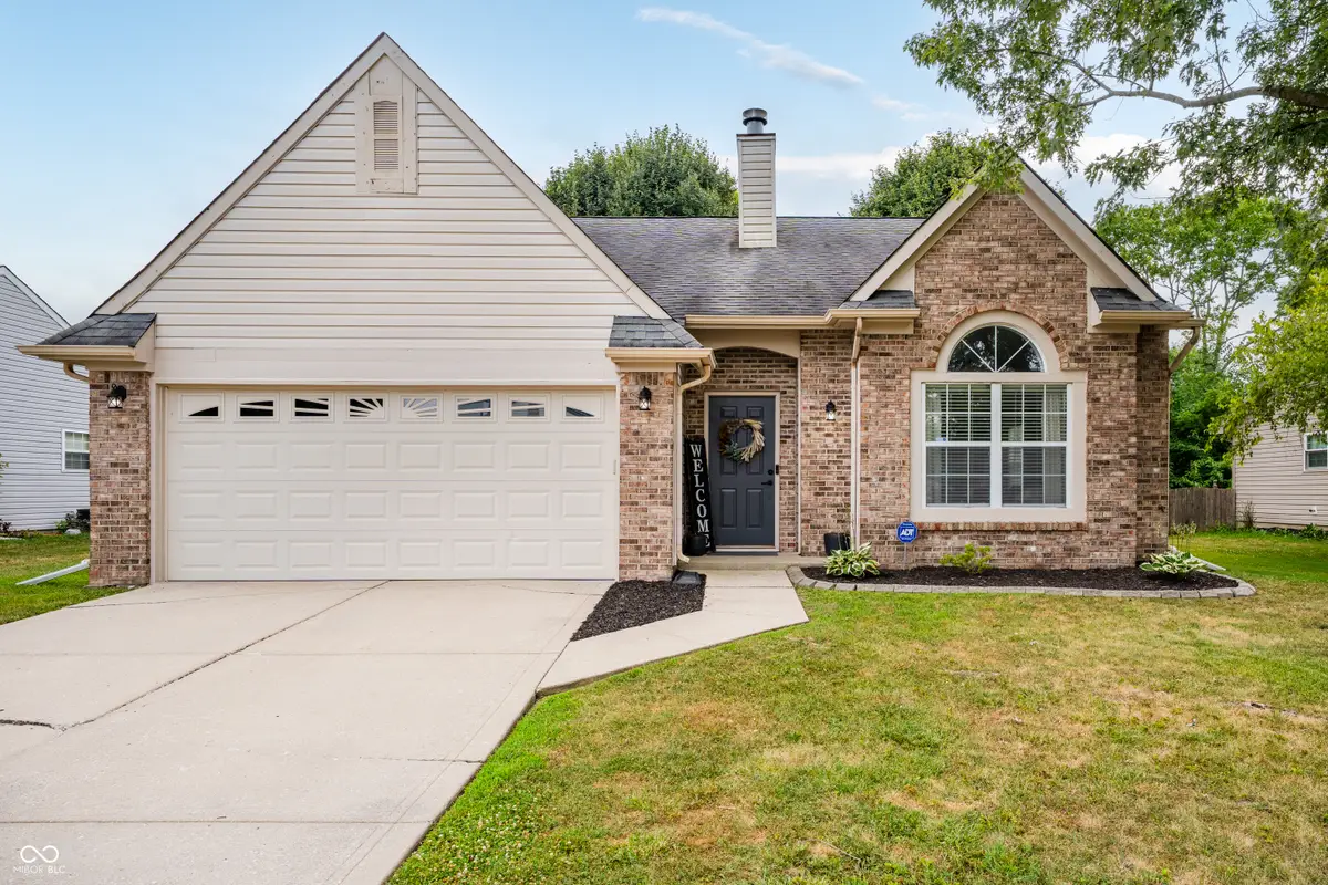 8403 Inland Drive, Avon, IN 46123 - #1