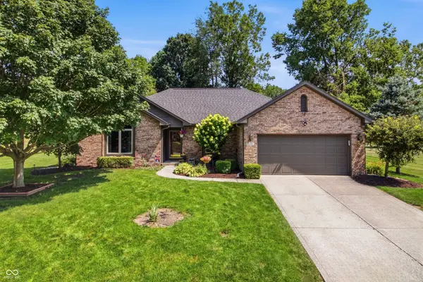 1135 Crystal Court, Avon, IN 46123