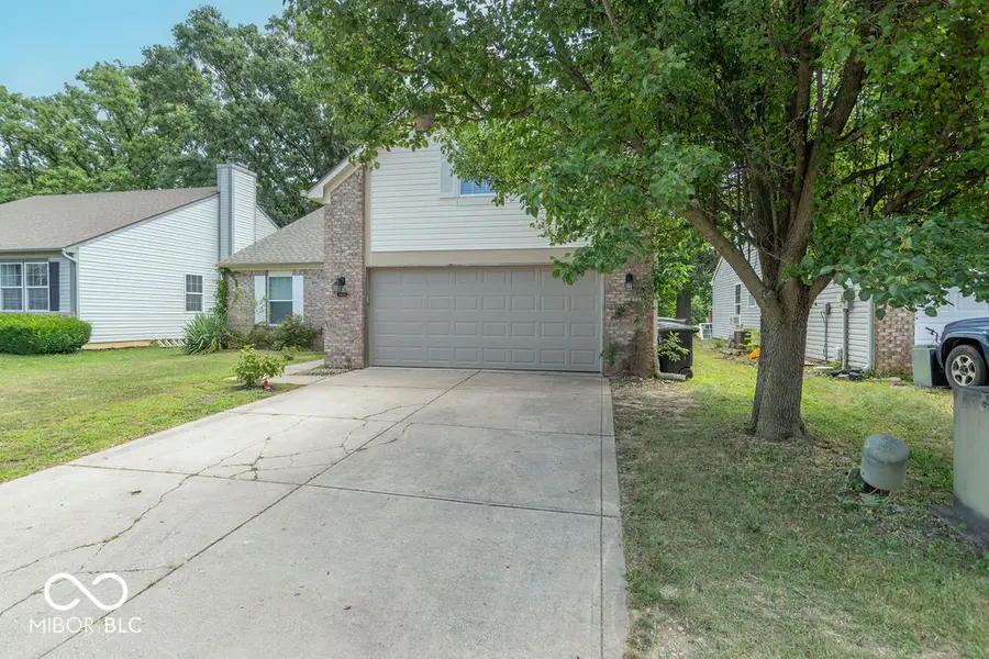 5805 Decatur Ridge Drive, Indianapolis, IN 46221 - #2