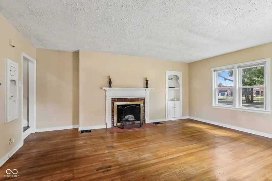 275 E Madison Street, Franklin, IN 46131 - #2