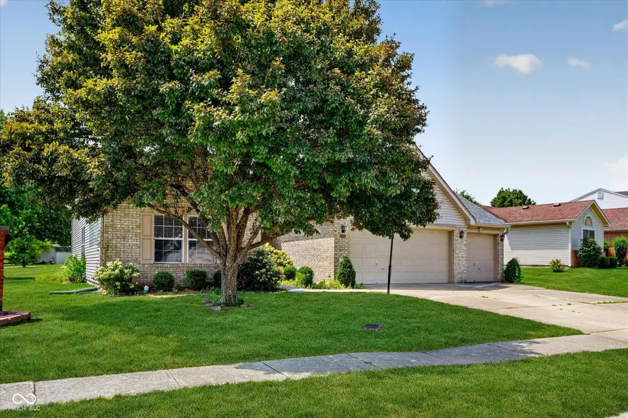 7955 Bent Willow Drive, Indianapolis, IN 46239 - #2