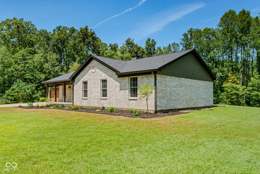 8486 E Georgetown, Columbus, IN 47201 - #2