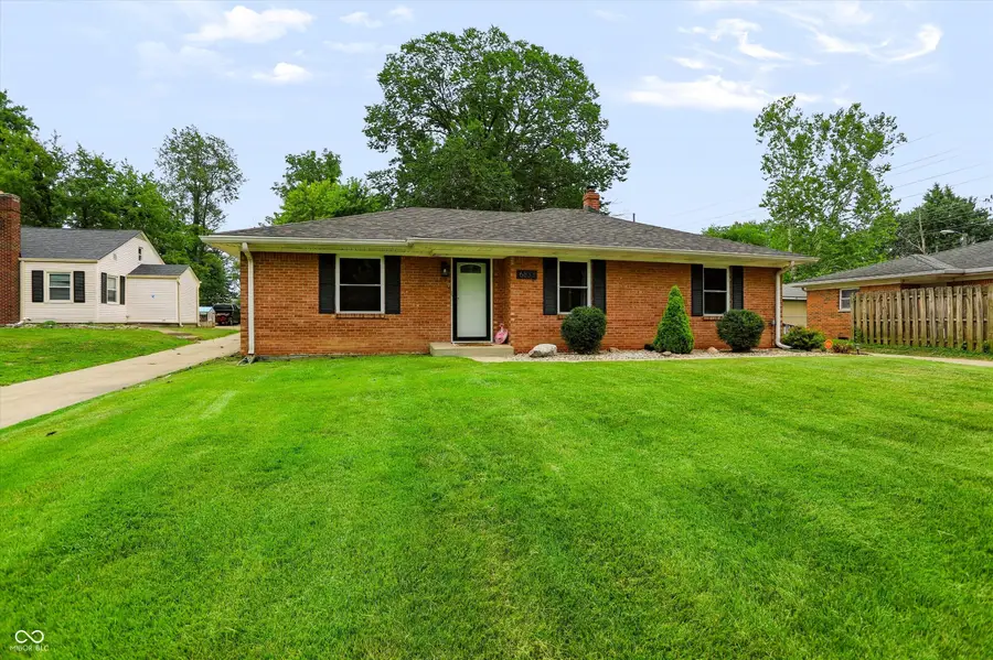 6833 E Pleasant Run Parkway South Drive, Indianapolis, IN 46219 - #2