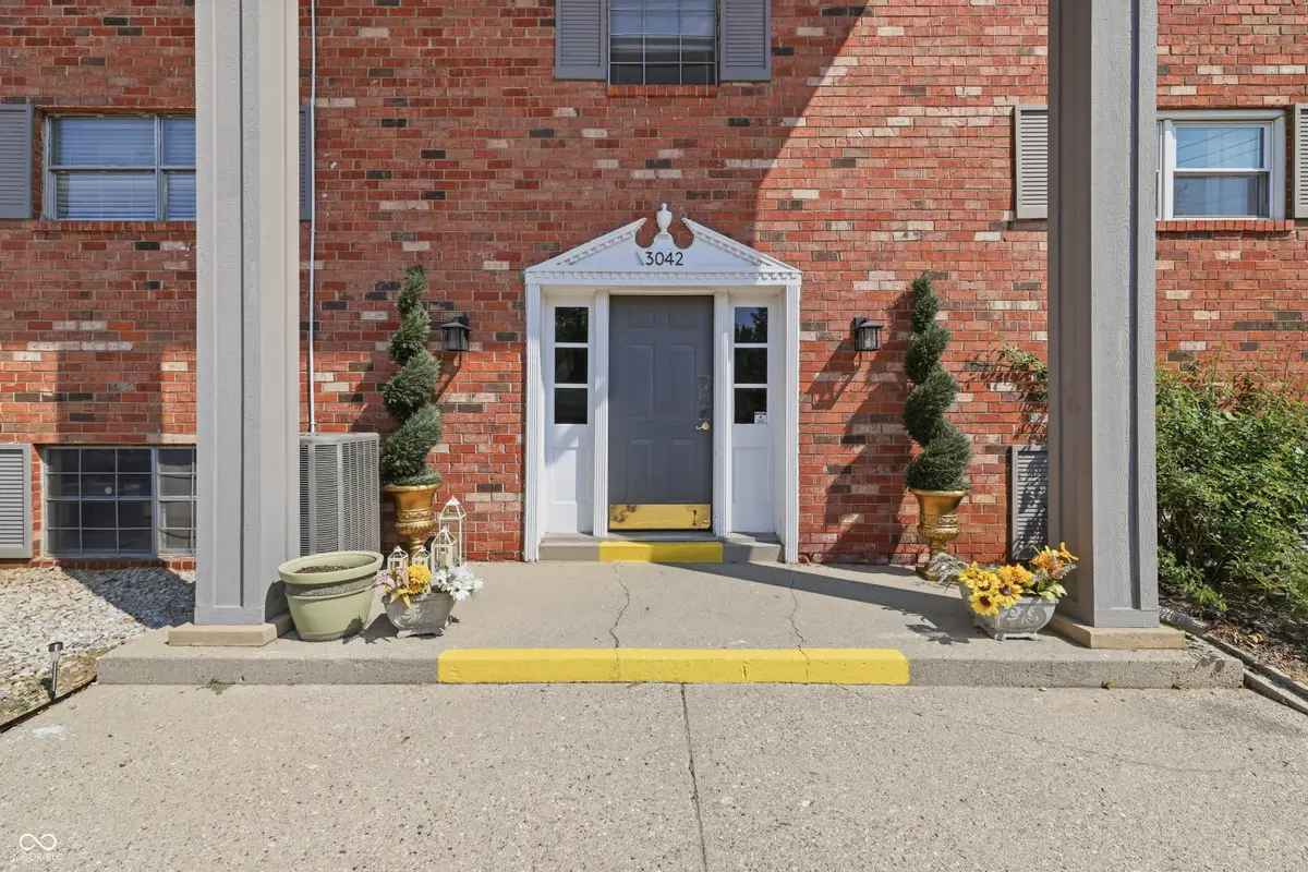 3042 Lake Shore Drive #D, Indianapolis, IN 46205 - #1