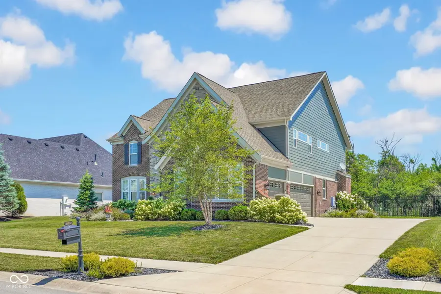 5901 Chartwell Drive, Bargersville, IN 46106 - #2