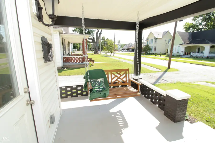 30 W College Street, North Vernon, IN 47265 - #2
