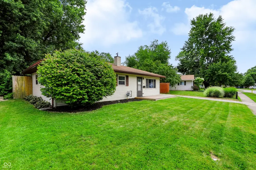 427 W William Drive, Brownsburg, IN 46112 - #2